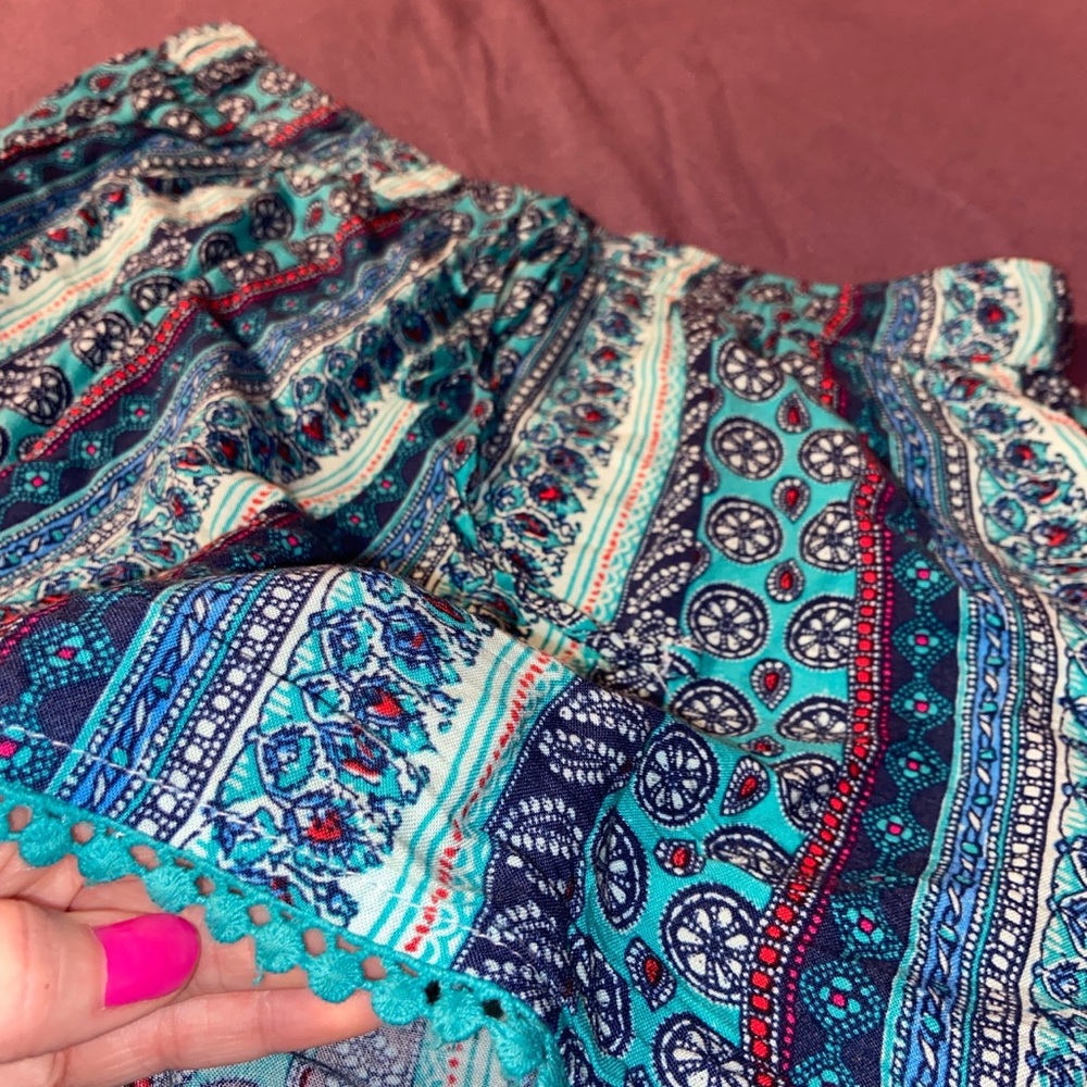 Blue Pattern Shorts - Picture 4 of 4